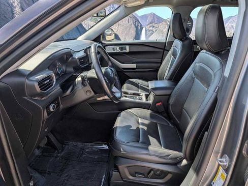Certified 2023 Ford Explorer Limited AWD/4WD image 14
