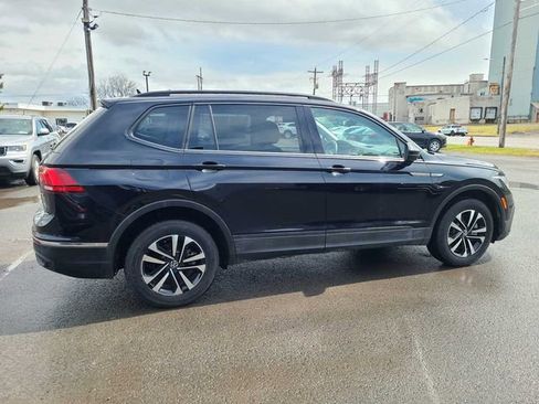 Used 2022 Volkswagen Tiguan S image 6
