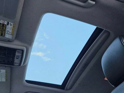 Used 2014 Toyota 4Runner Limited image 27