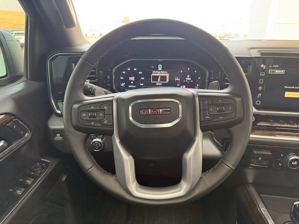 Used 2024 GMC Sierra 1500 Elevation w/ Elevation Premium Package AWD/4WD image 25