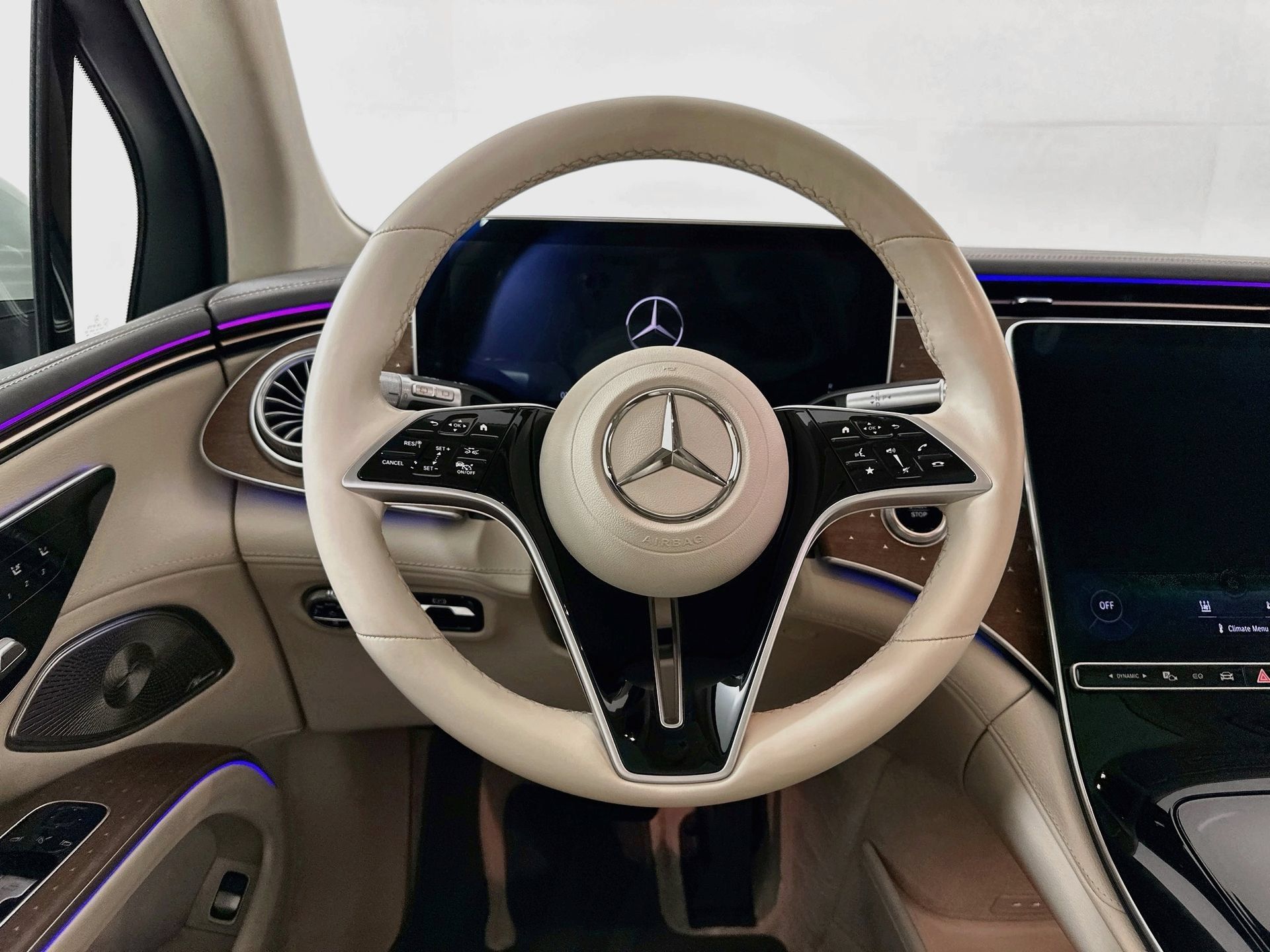 Certified 2023 Mercedes-Benz EQS 450+ SUV image 25