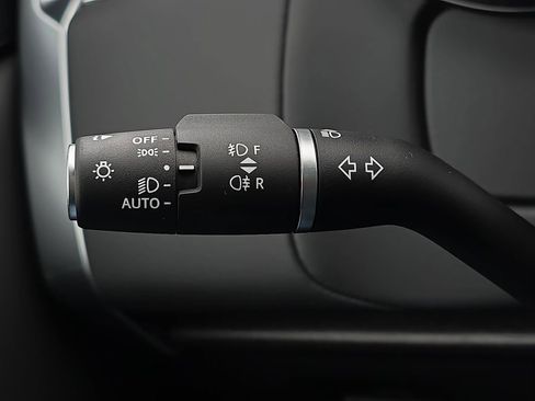 New 2026 Land Rover Range Rover SE image 27