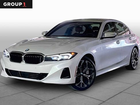Certified 2025 BMW 330i Sedan RWD image 1
