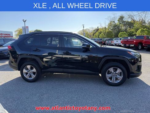 Certified 2024 Toyota RAV4 XLE AWD/4WD image 9