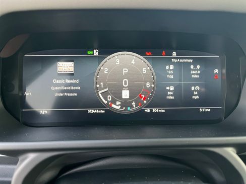 Used 2024 Land Rover Defender 110 S AWD/4WD image 29