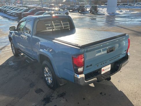 Used 2019 Toyota Tacoma 4x4 Access Cab image 7