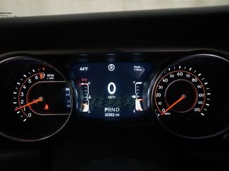 Used 2021 Jeep Gladiator Willys video 2