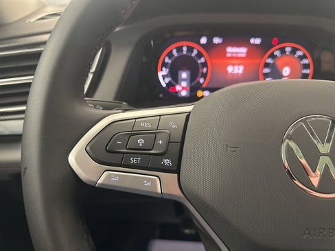 New 2026 Volkswagen Atlas Peak Edition AWD/4WD image 12