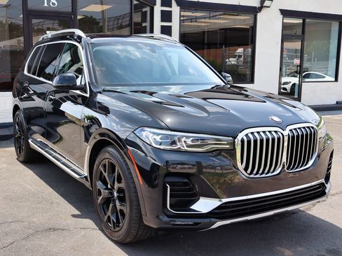 Used 2020 BMW X7 xDrive40i w/ Premium Package AWD/4WD image 4