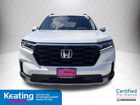 Used 2025 Honda Pilot Elite image 3