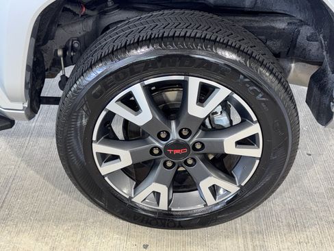Used 2025 Toyota 4Runner TRD Sport Premium AWD/4WD image 36