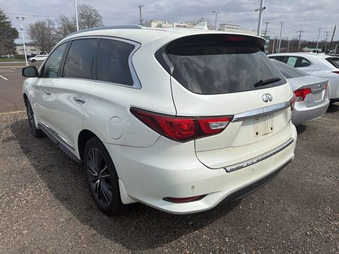 Used 2016 INFINITI QX60 AWD w/ Premium Plus Package image 6