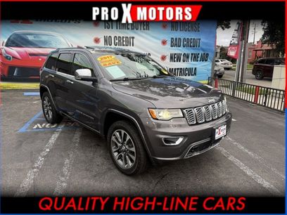 Used 2017 Jeep Grand Cherokee Overland w/ Jeep Active Safety Group