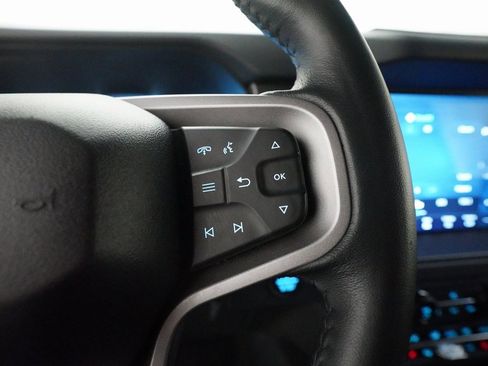 Used 2025 Ford Bronco Big Bend image 18