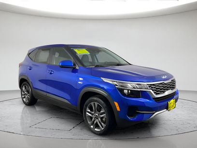 Used 2023 Kia Seltos LX