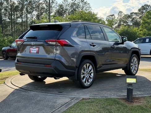 Used 2024 Toyota RAV4 XLE Premium w/ Weather Package AWD/4WD image 7