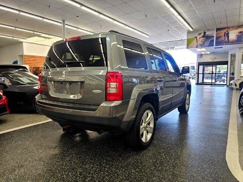 Used 2012 Jeep Patriot Latitude image 5