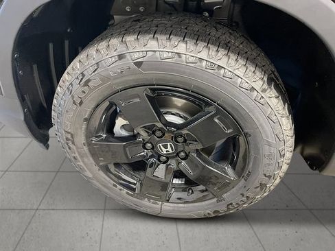 New 2026 Honda Ridgeline Black Edition image 10