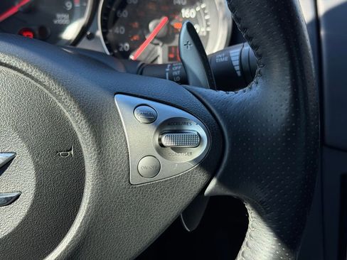 Used 2009 Nissan 370Z Touring w/ Aerodynamics Pkg image 20