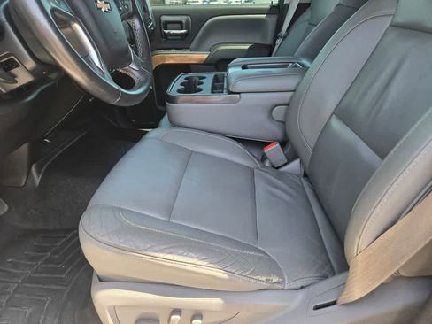 Used 2015 Chevrolet Silverado 2500 LTZ w/ Duramax Plus Package AWD/4WD image 17