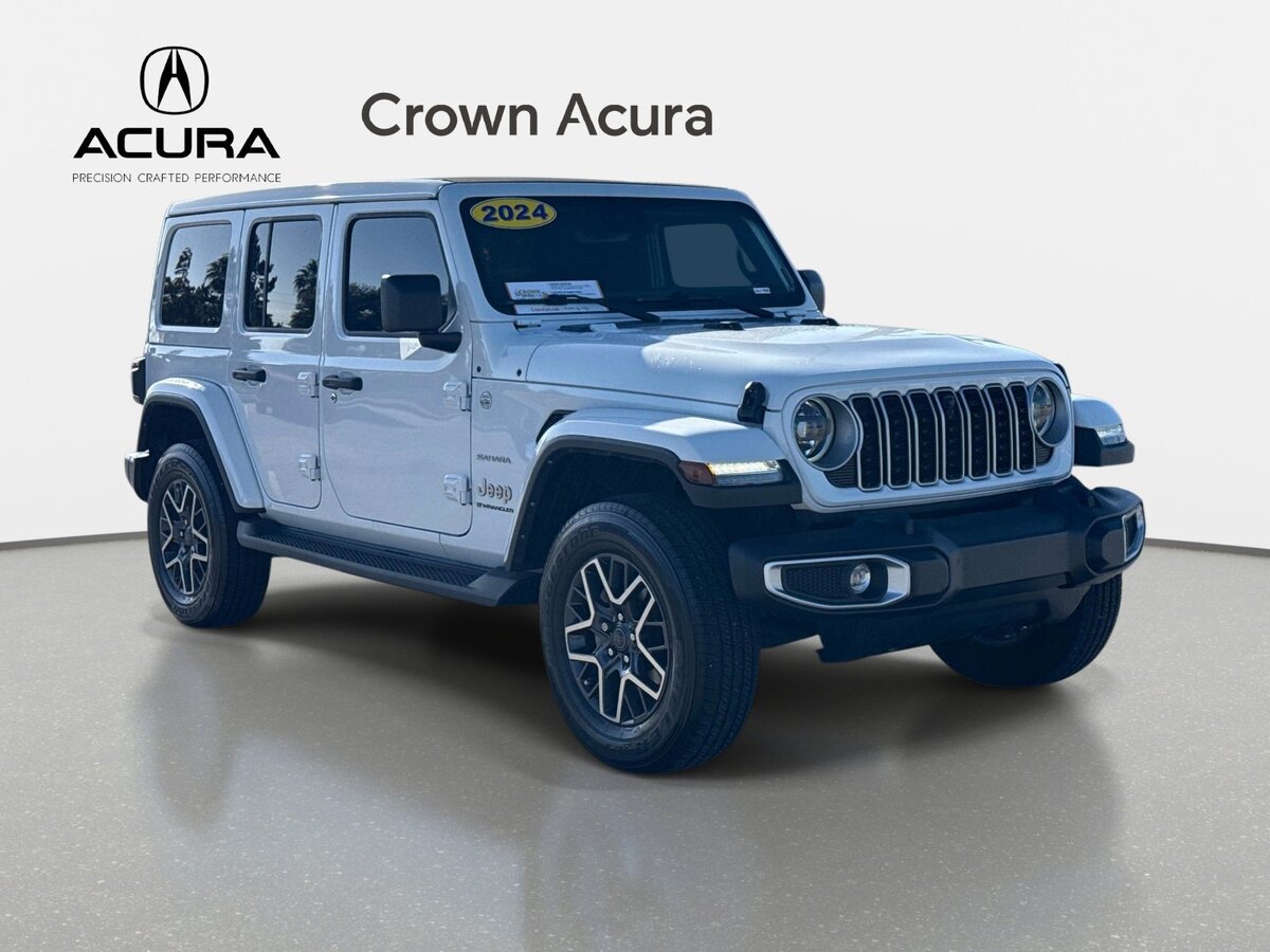 Used 2024 Jeep Wrangler Unlimited Sahara w/ Technology Group AWD/4WD image 6