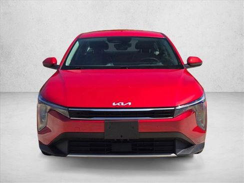 Used 2025 Kia K4 EX image 2