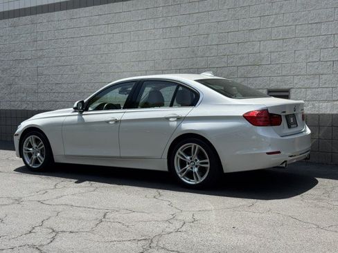 Used 2015 BMW 335i xDrive Sedan AWD/4WD image 12