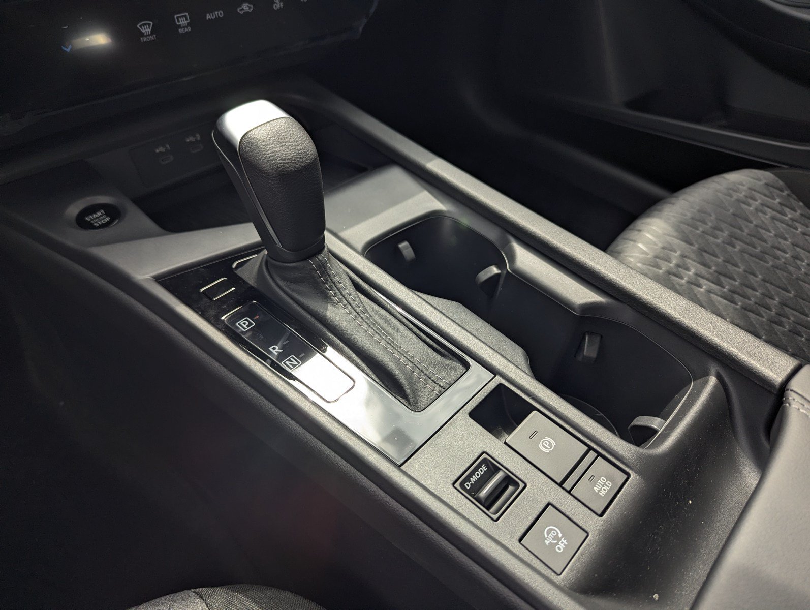 New 2027 Nissan Sentra SV w/ Floor Mat Package FWD image 11