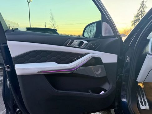 Used 2021 BMW X5 M w/ Competition Package image 13