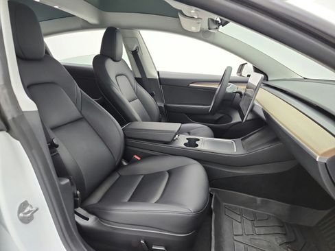 Used 2023 Tesla Model 3 Standard Range RWD image 19