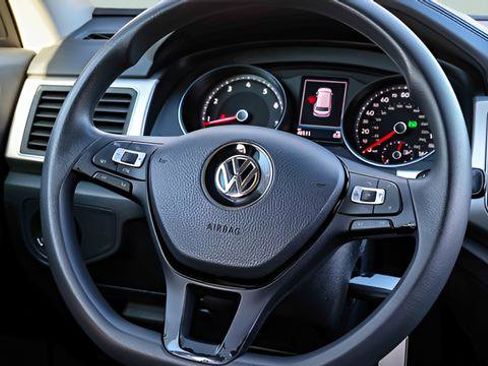 Used 2018 Volkswagen Atlas S image 14