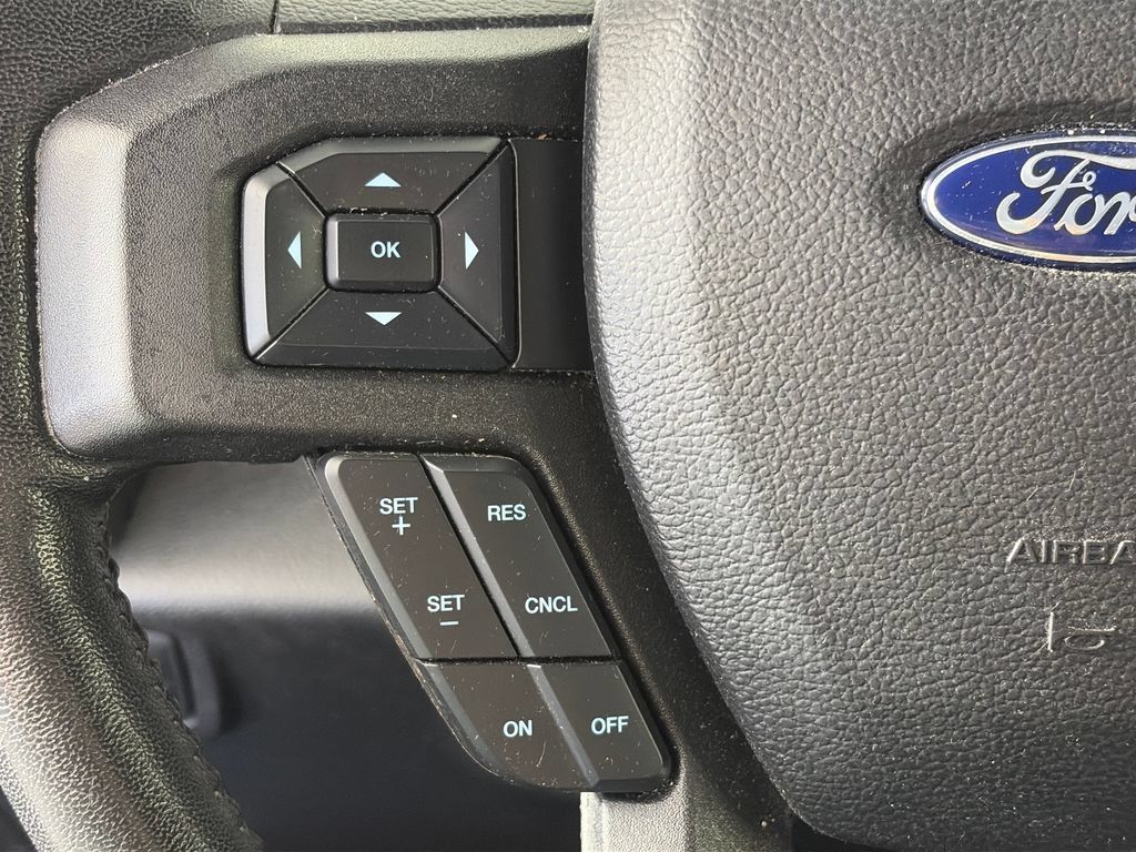 Used 2019 Ford F150 XLT w/ Equipment Group 302A Luxury AWD/4WD image 17