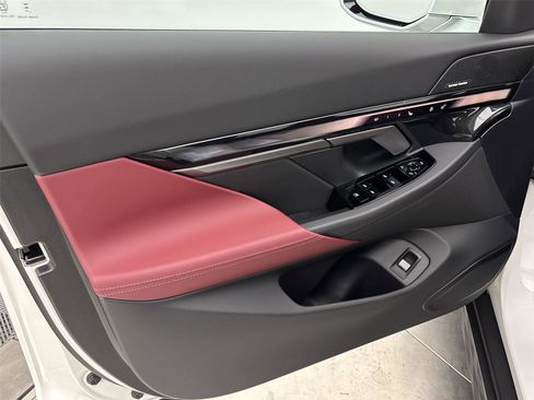 New 2026 BMW i5 eDrive40 image 26