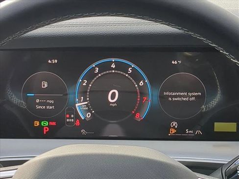 New 2026 Volkswagen Tiguan SE image 14