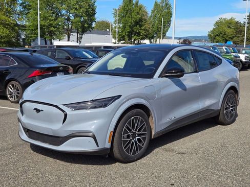 New 2025 Ford Mustang Mach-E Premium image 1