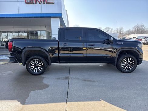 Used 2024 GMC Sierra 1500 AT4 w/ Technology Package image 2