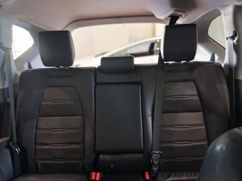 Used 2020 Honda CR-V Touring image 28
