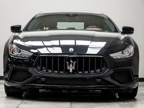 Used 2022 Maserati Ghibli Modena image 8