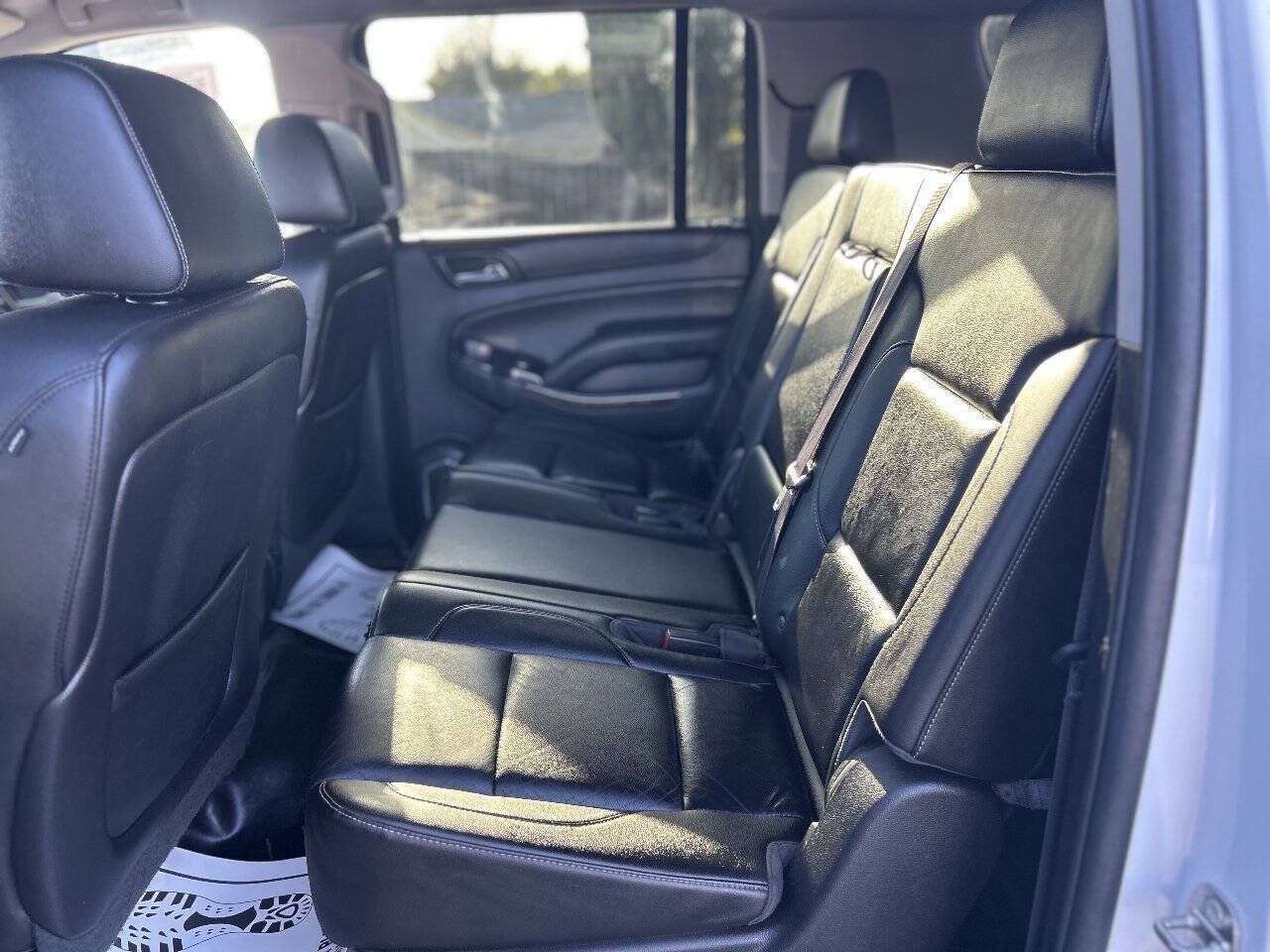 Used 2015 Chevrolet Suburban LT AWD/4WD image 16