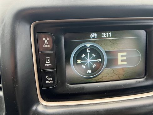 Used 2016 Jeep Grand Cherokee Laredo image 22