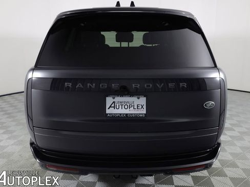Used 2023 Land Rover Range Rover SE AWD/4WD image 6