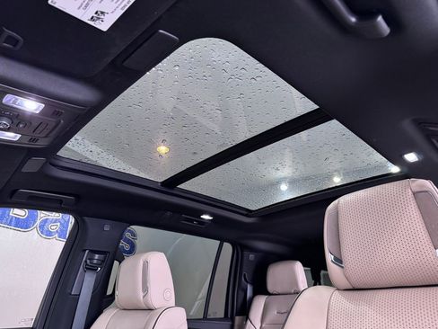 Certified 2023 Cadillac Escalade ESV Premium Luxury w/ Performance Package AWD/4WD image 23