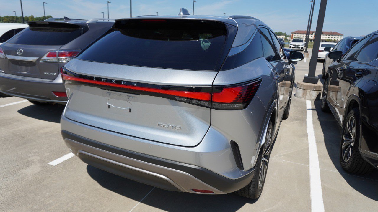 Certified 2024 Lexus RX 350 Premium Plus w/ Convenience Package FWD image 5