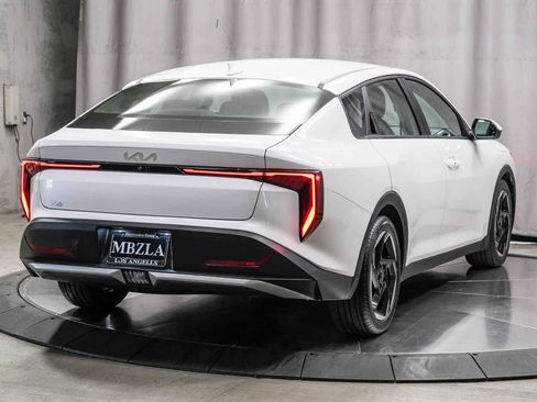Used 2025 Kia K4 EX FWD image 4
