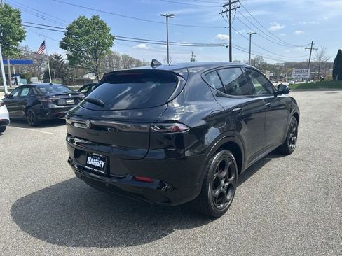 New 2026 Alfa Romeo Tonale w/ Quick Order Package 23H Volce image 8