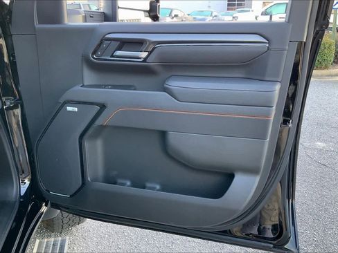 Used 2025 GMC Sierra 2500 AT4 w/ AT4 Premium Plus Package image 22