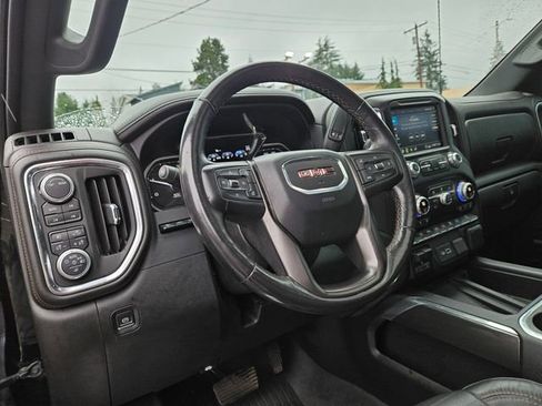 Used 2020 GMC Sierra 2500 AT4 w/ AT4 Premium Package image 9