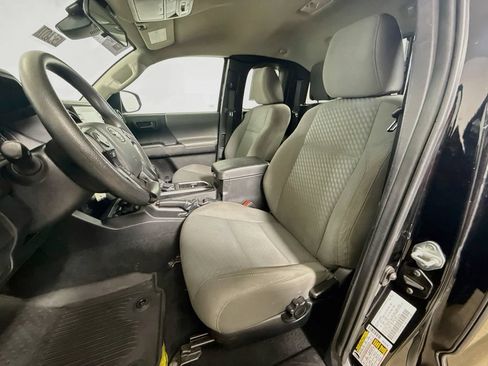 Certified 2022 Toyota Tacoma SR w/ SX Package RWD image 19