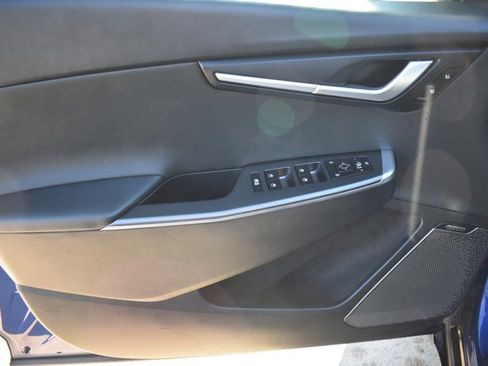 Used 2024 Kia EV6 Wind image 11