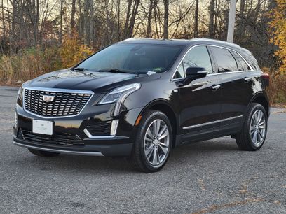 New 2025 Cadillac XT5 Premium Luxury